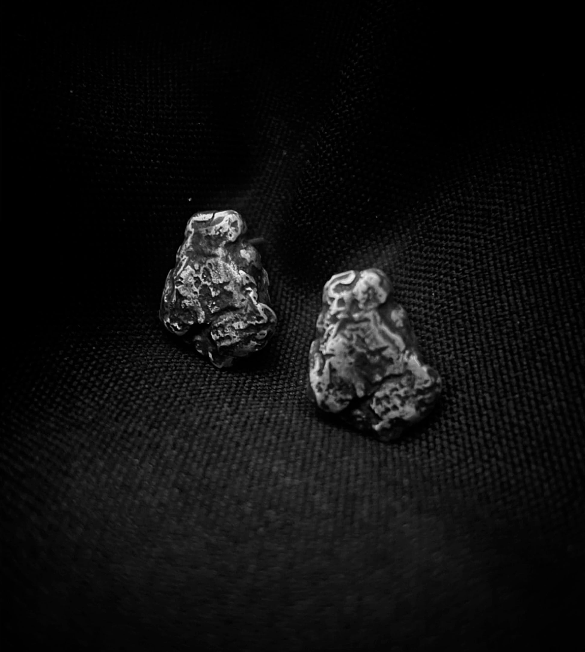 Brinco Meteorito - Prata